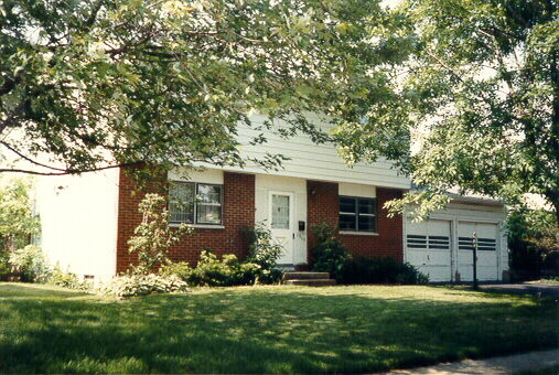 House on Belden Road
This is the house Thomas grew up in, in Columbus, OH.
