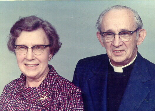 Grandparents
Thomas's grandparents, who are no longer with us.  :(
